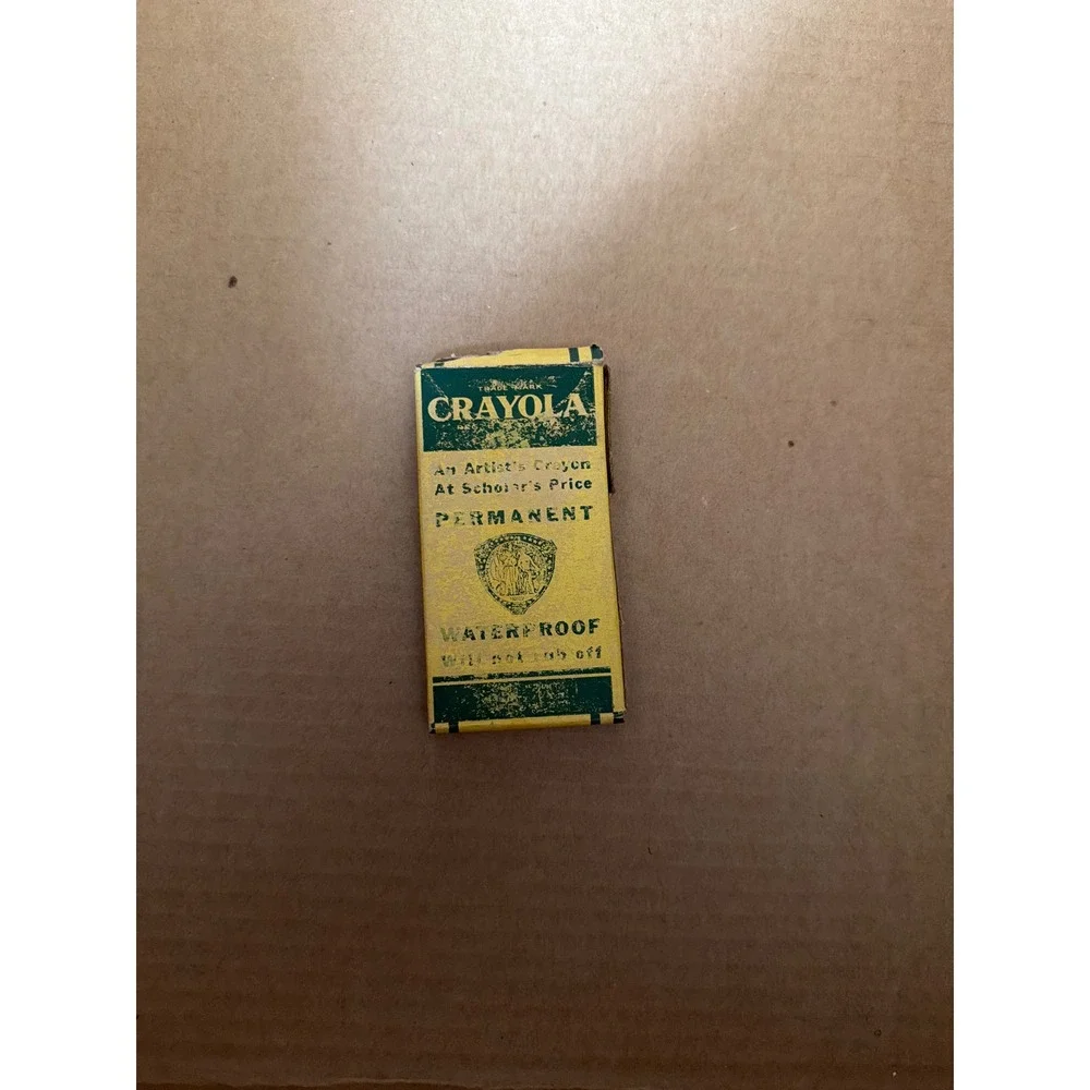 Vintage Crayola Gold Medal No. 6A School Crayons 6 Count Binney & Smith Co Box